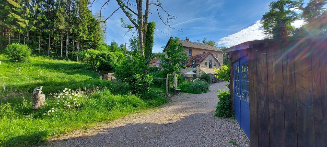 Chambres D'Hotes A L'Etang D'Yonne Arleuf Exterior photo